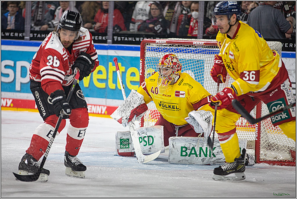 PENNY DEL; Koelner Haie- Duesseldorfer EG; Koeln, 16.12.2022
